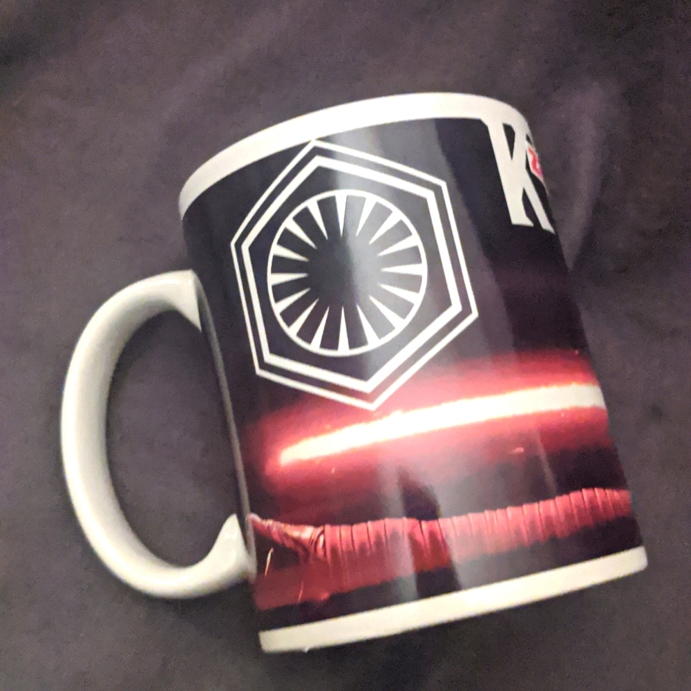 COPY - Kylo Ren coffee mug - Picture 6 of 7